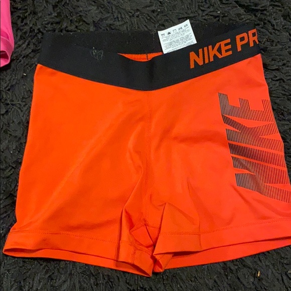 Nike spandex bundle - Picture 2 of 6